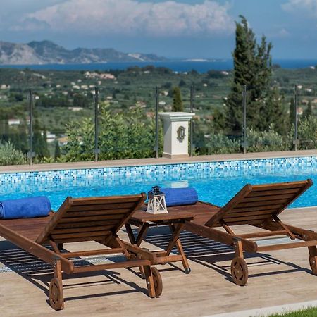Villa Clairy Mouzákion Екстериор снимка